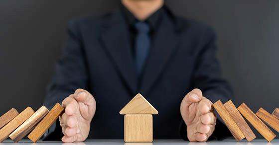 Advantages of keeping your business separate from its real estate